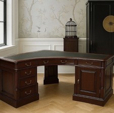 Executive Office Desk Computer