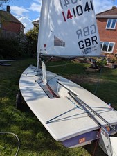 laser sailing dinghy with xd