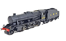 Hornby R2394 Class 8F 2-8-0 8453 LMS Steam Locomotive OO Gauge Tested Runner.