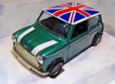 Corgi 1:32 2003 Rover Mini