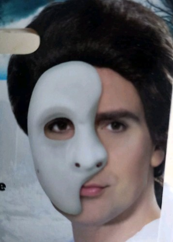 White phantom half face - white,
