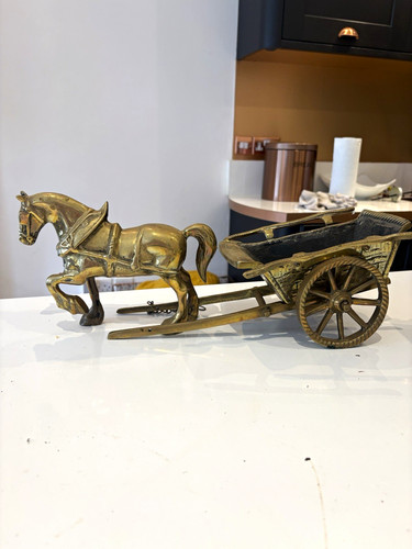 Large heavy brass horse - heavy,