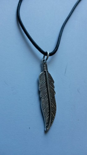 Lovely feather black - feather, on