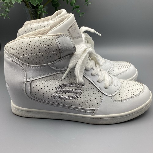 Skechers white sneaker - skechers,