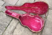 1940s Gibson ES-300 Case (also fits ES-295 ES-175 J-200 SJ-200 L-7 17” L. Bout)