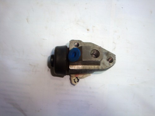 Front brake cylinder left - brake,