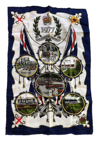 1977 the queen silver - queen,