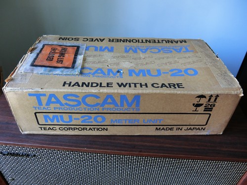 Tascam 4 channel vu - , 4-channel