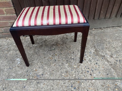 Stag minstrel stool - stag,