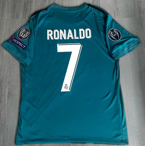 Real madrid third kit - madrid, 17/18