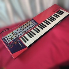 Nord Lead 2 Analog Synthesizer