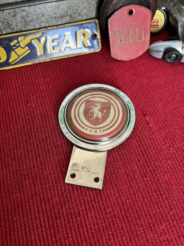 Vintage car badge - badge, kent