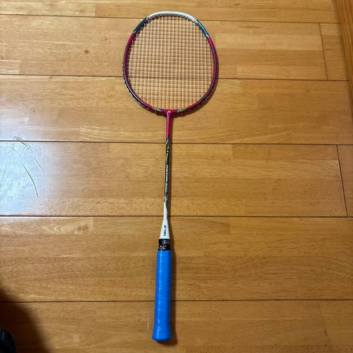 Yonex badminton racket - badminton,