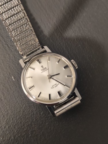 Tudor small rose princess - rose,