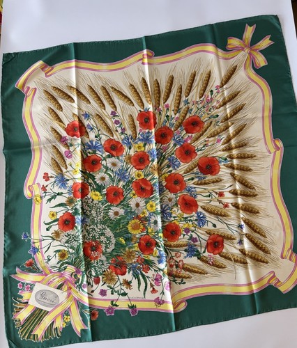 Vtg gucci silk scarf - gucci, vittorio