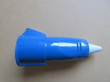 LEGRAND P17 IN-LINE SOCKET - 32A 6h - 2P+E - 220/240V - 58204 (CEEFORM/COMMANDO)