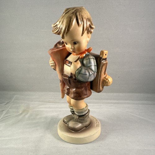 Hummel little scholar - scholar, w