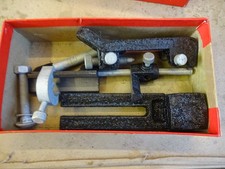 Reliance drill grinding jig