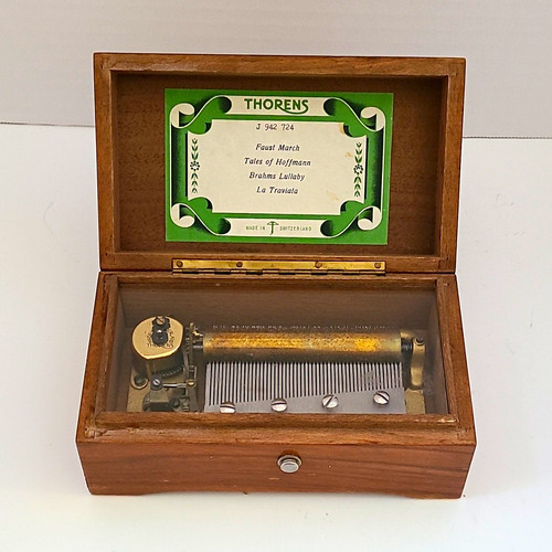 Thorens swiss wind music - wind-up,