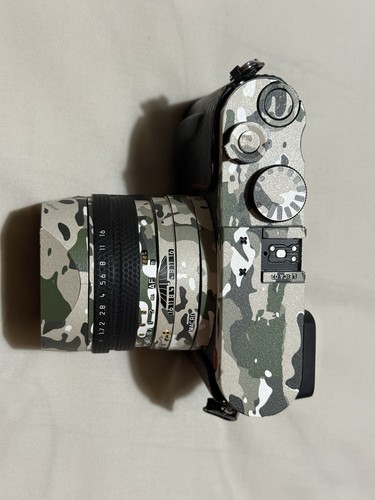 Used leica black - q2,