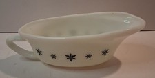 Vintage PYREX Gaiety Black