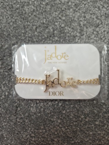 Christian dior adore cd - christian,
