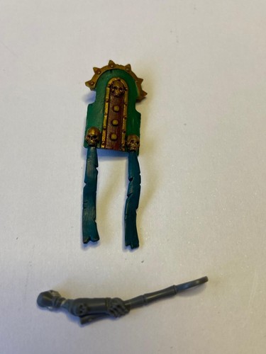 Tomb kings knight right - tomb,