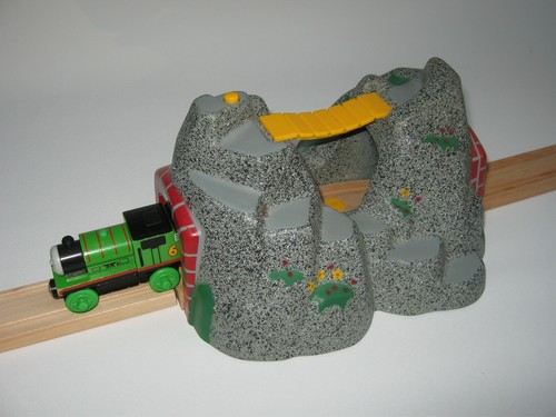 Brio rocky mountain tunnel - brio,