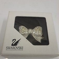 Bow Brooch with crystals by