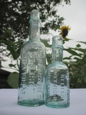 2x VINTAGE OLD SMALL & MEDIUM