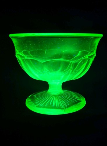 Vintage 1930s uranium - vintage,