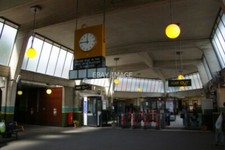 PHOTO  COCKFOSTERS UNDERGROUND STATION TICKET BARRIERS