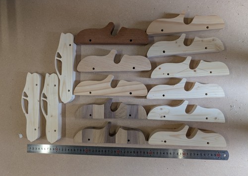 Unfinished wooden toy - ×,
