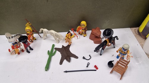 Playmobil cowboys and indians - cowboys,