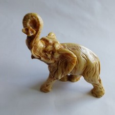 Vintage heavy Ivory Effect