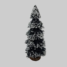 Dolls house snowy - house, pine