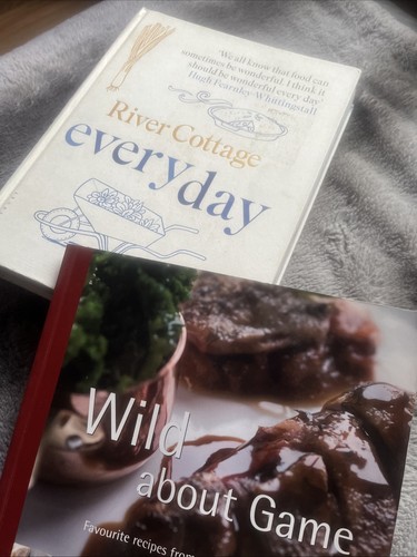 Cookery books bundle of 2 - cookery,