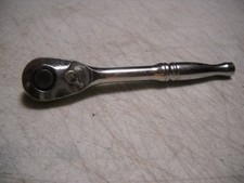 HUSKY TOOLS 1/4" DRIVE QUICK