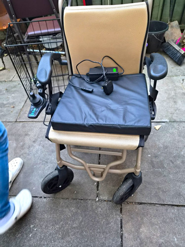 Beige electric powerchair - electric,