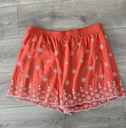 Women shorts size - women’s, 16
