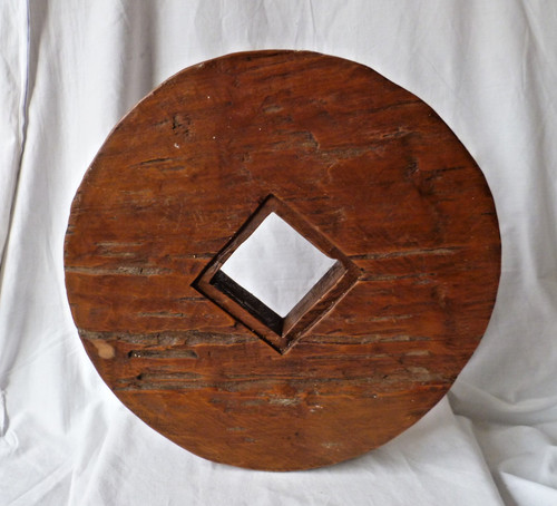 Circular handmade hardwood - circular,