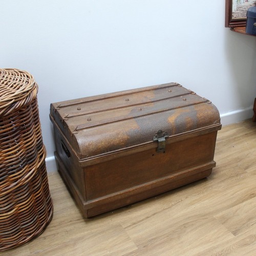 Large antique metal travel - large,