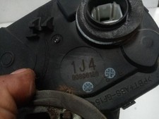 90806136 rear door lock lh