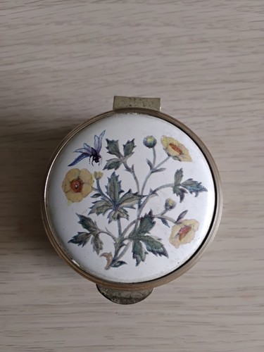 Vintage staffordshire enamels - vintage,