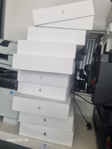 Macbook air empty - macbook,
