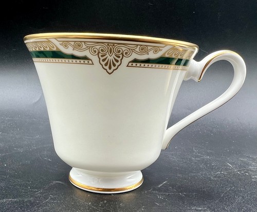 Royal doulton forsyth - royal,