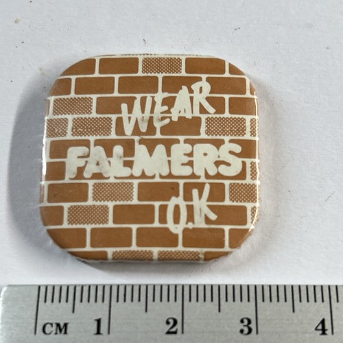 Vintage collectible pin badge - vintage,