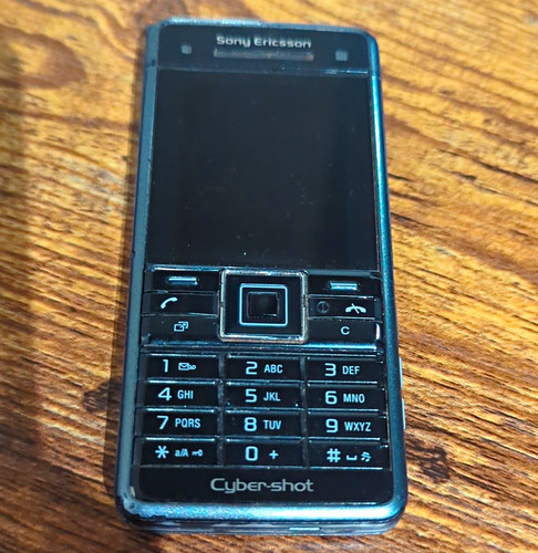 Sony ericsson cyber shot 0mp - sony,