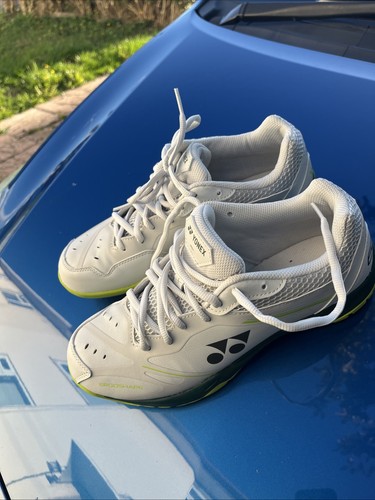 Yonex size uk shoes - 65,