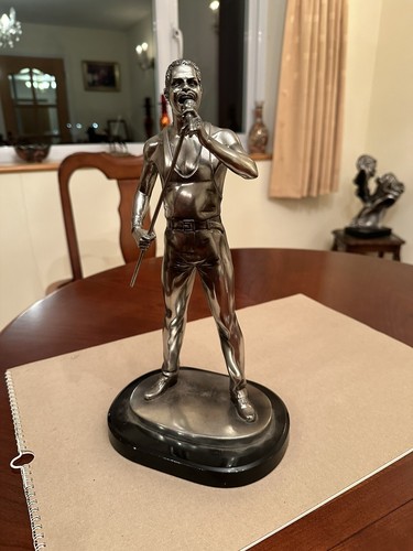 Silver dreams statue - dreams, by